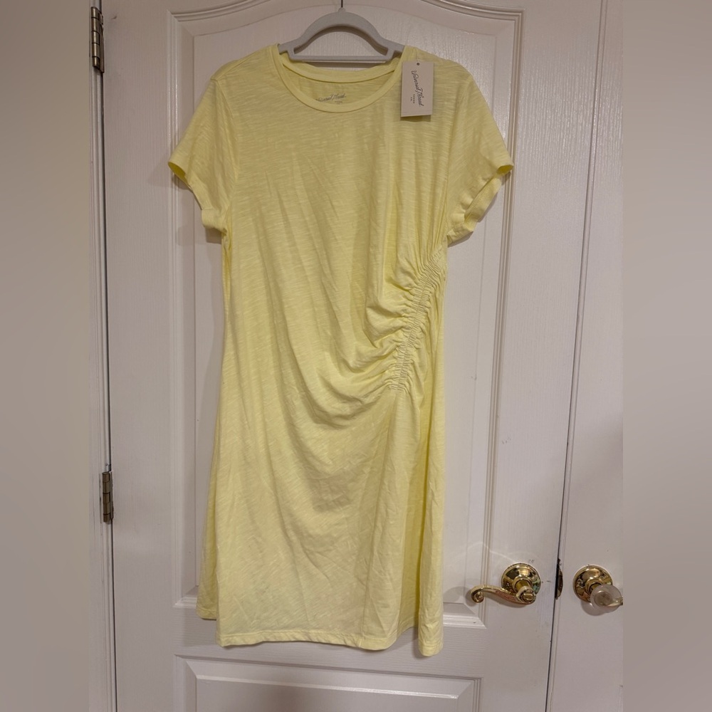 Universal Thread Light Yellow T shirt dress​